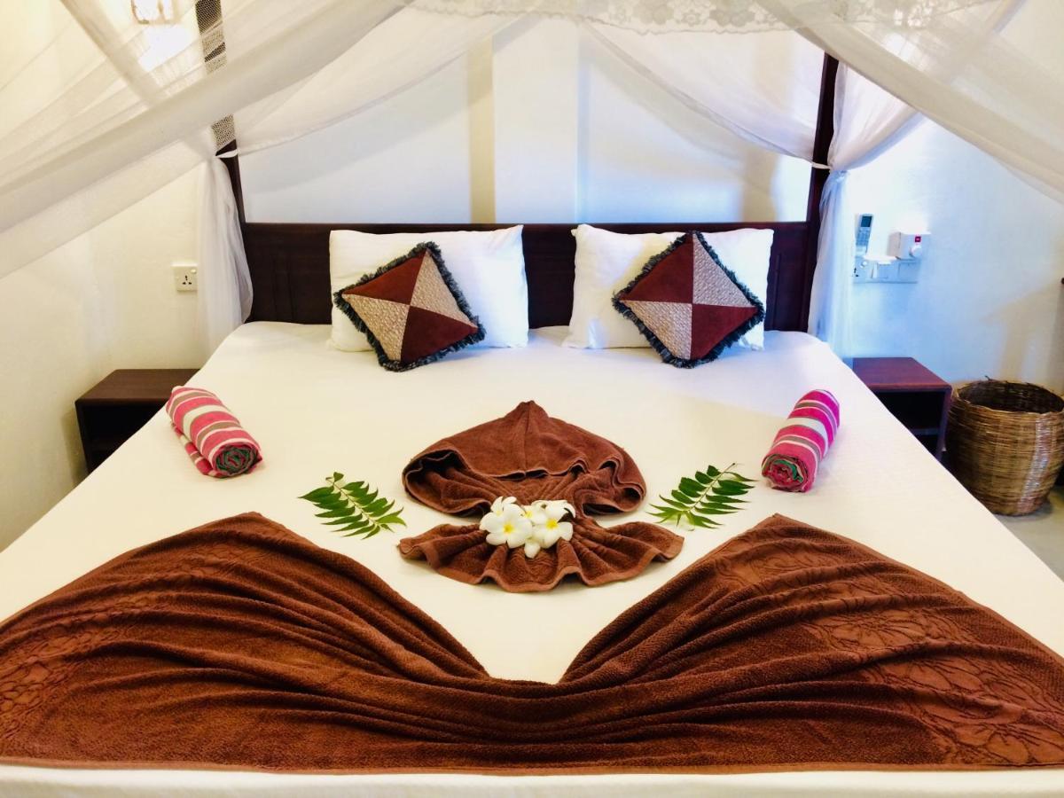 Tropicana Home Stay Arugam Bay Luaran gambar